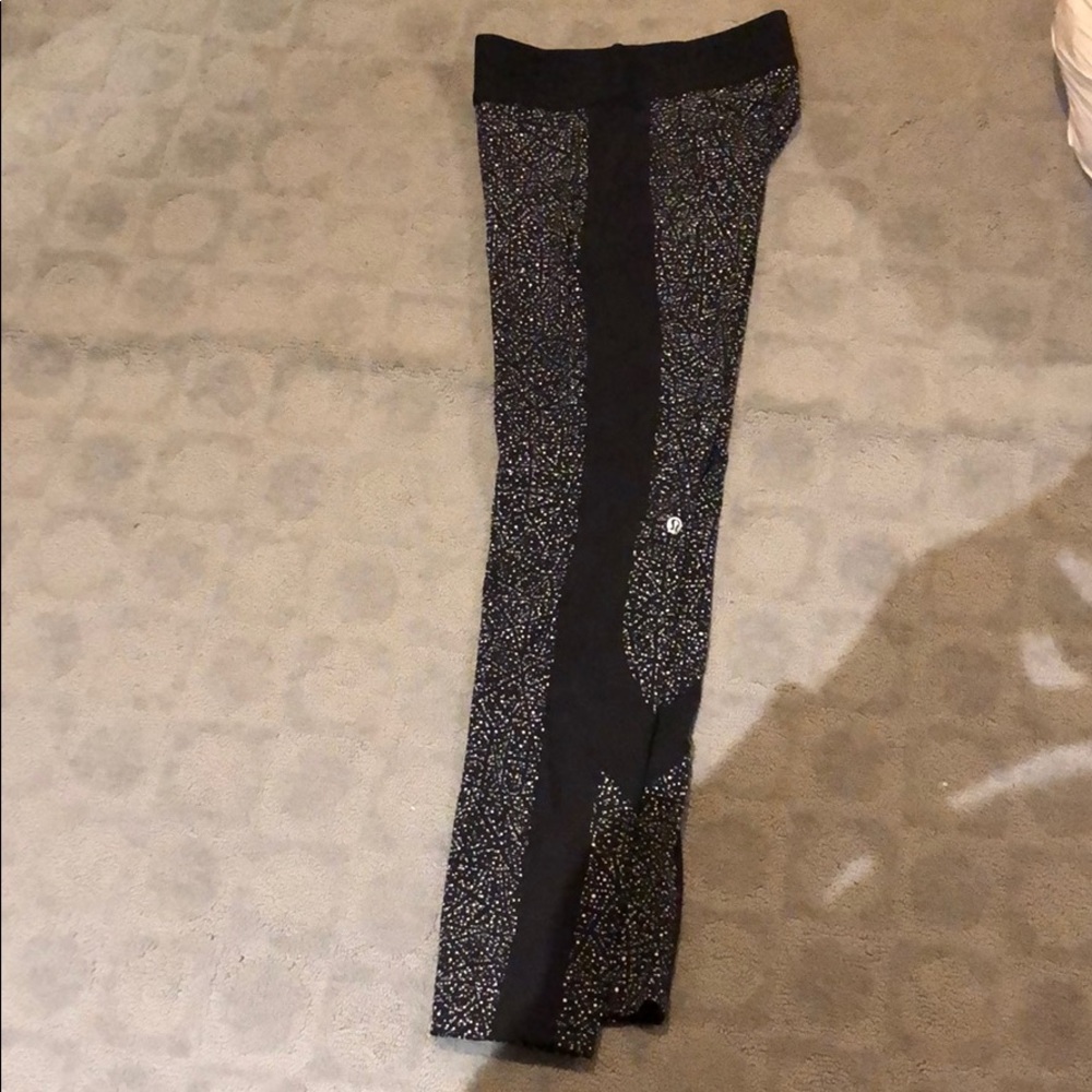 Lululemon leggings Women size 4 black color